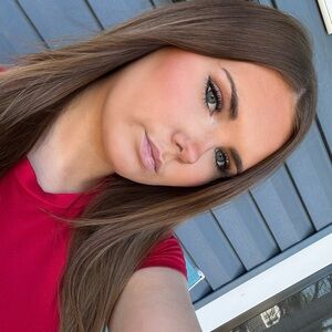 Meet your Posher, Tessia